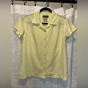 Columbia XCO Button Up Shirt Womens L Yellow Short Sleeve Shirt Blouse Casual